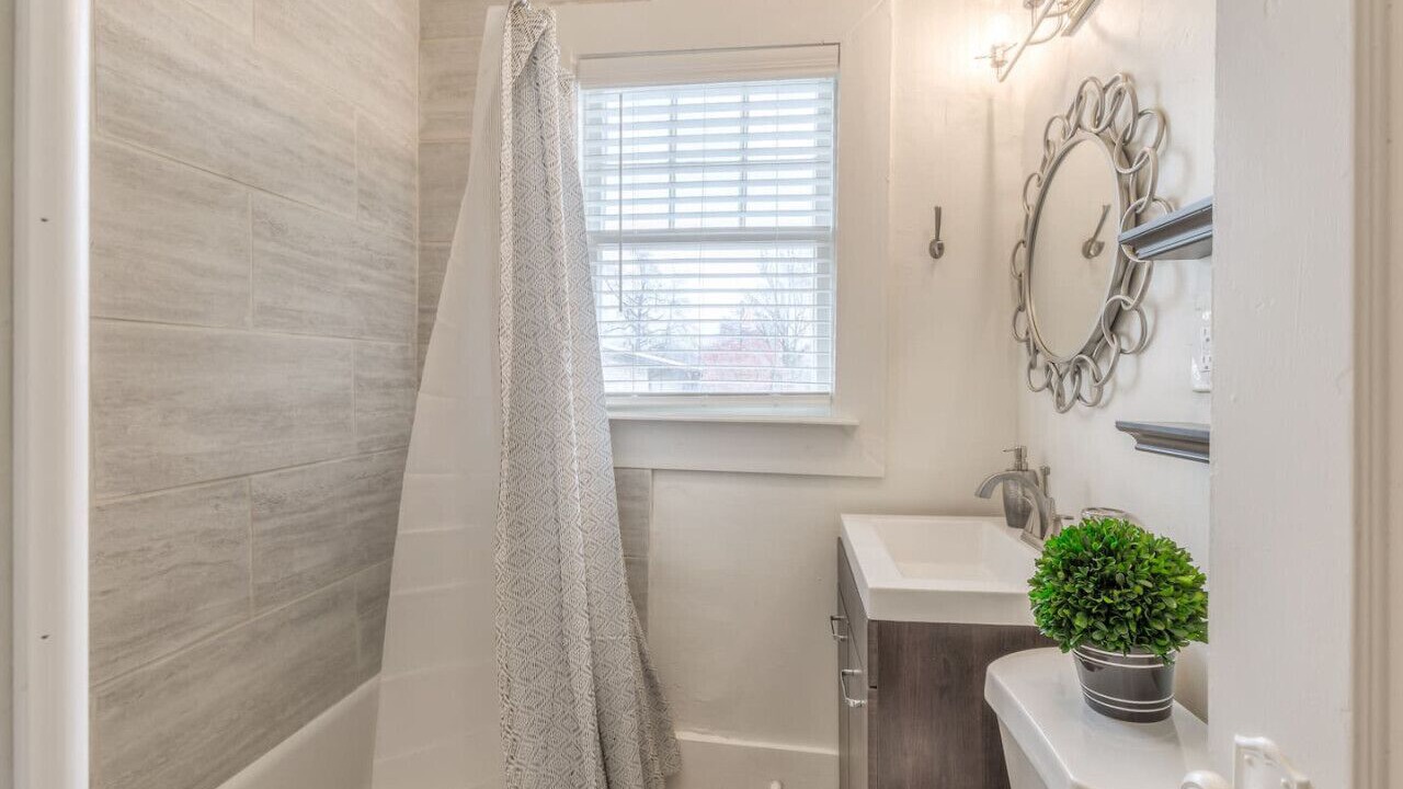 Photo of Bathroom in Downtown Tulsa