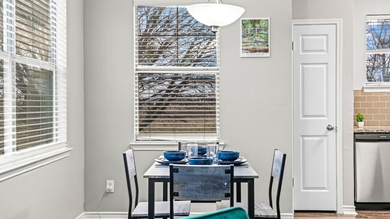 Photo of Bedroom in Fossil Creek