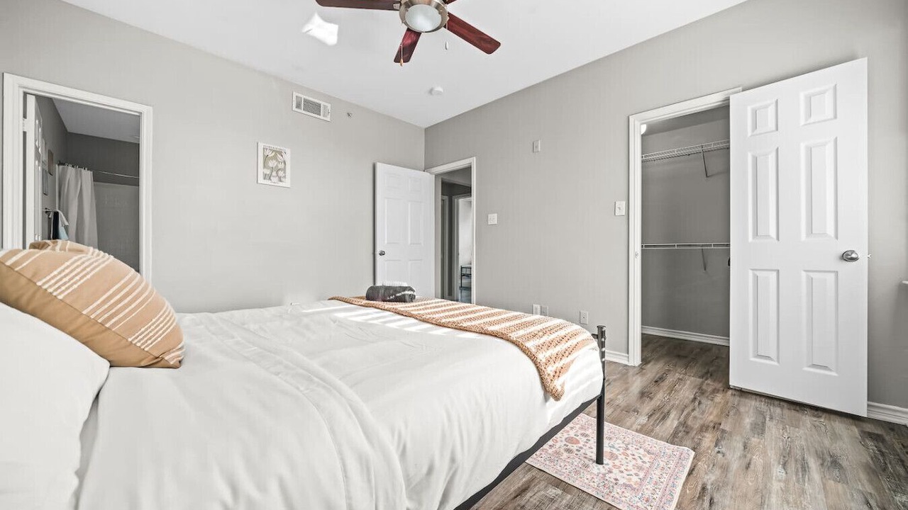 Photo of Bedroom in Fossil Creek