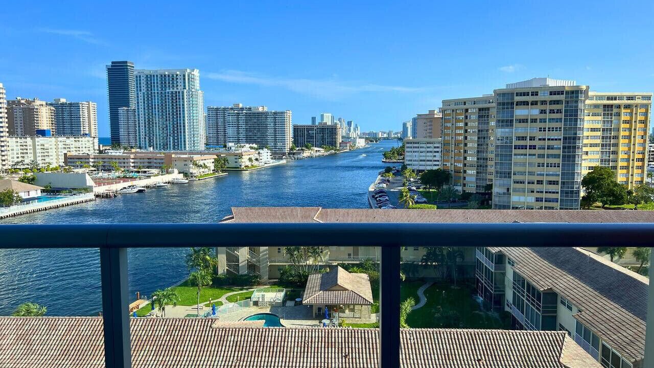 Photo of Patio Balcony in Hallandale Beach