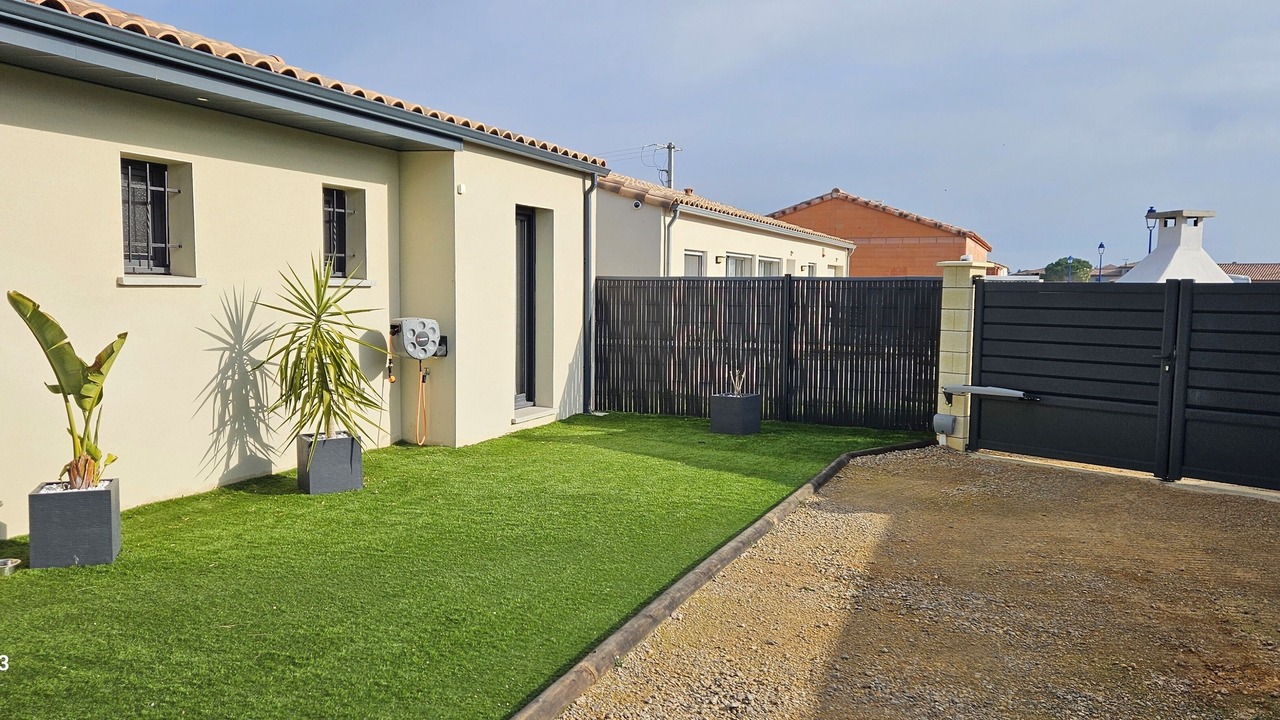 Photo of Outdoor in Roubia
