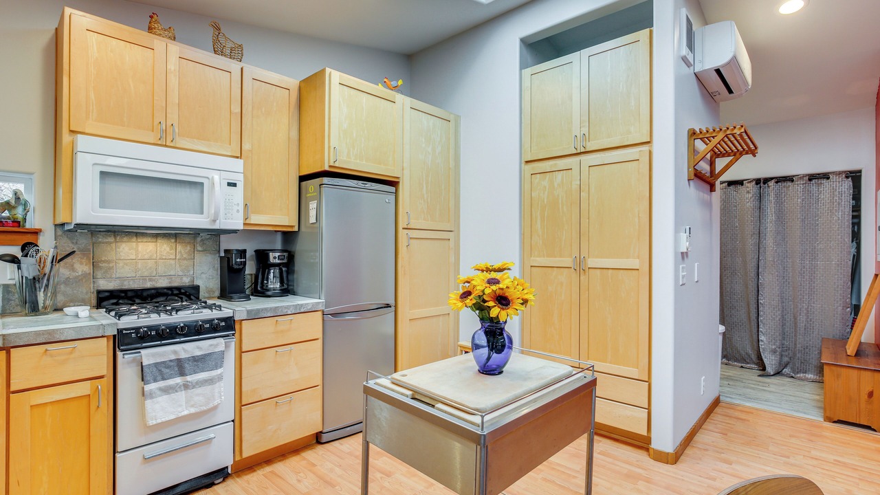 Photo of Kitchen in Southeast Eugene