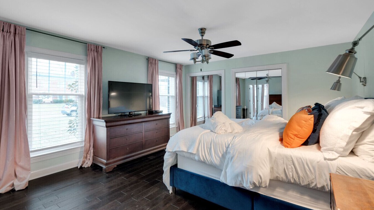 Photo of Bedroom in Hayfield Dundee