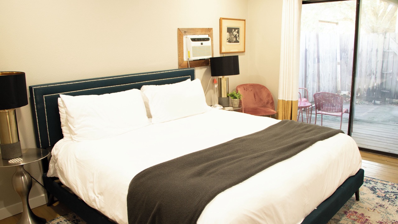 Photo of Bedroom in Grand Coteau