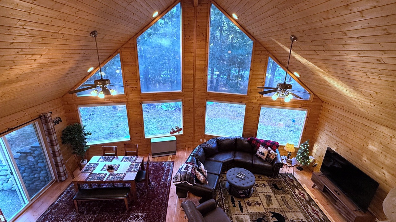 Photo of Livingroom in Ronald