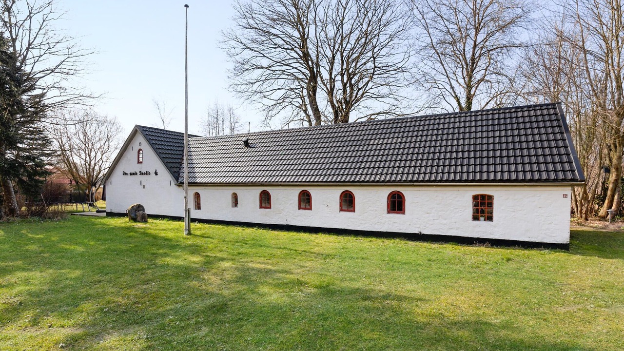 Photo of Others in Farso