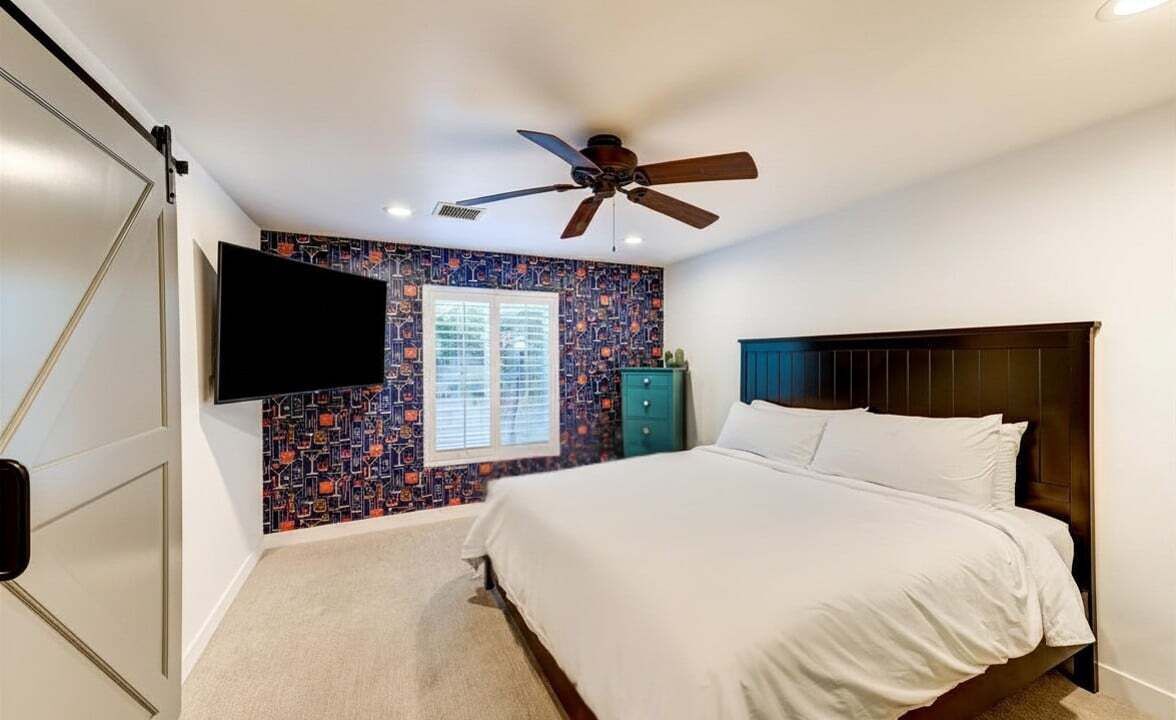 Photo of Others in Encanto-Palmcroft