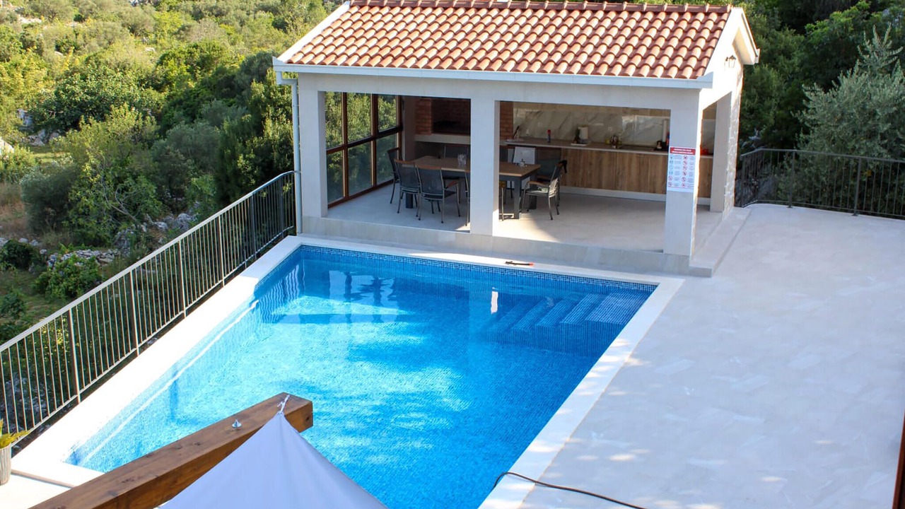Photo of Outdoor in Ploce