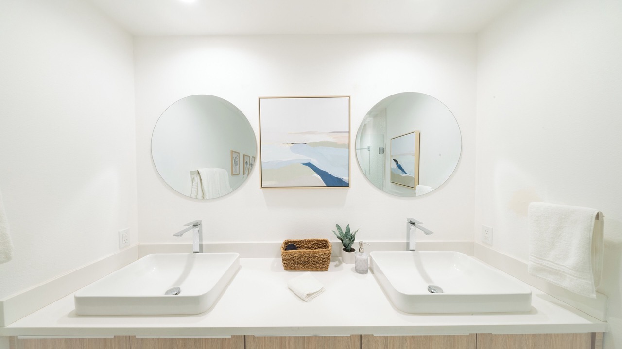 Photo of Bathroom in Uptown Design District