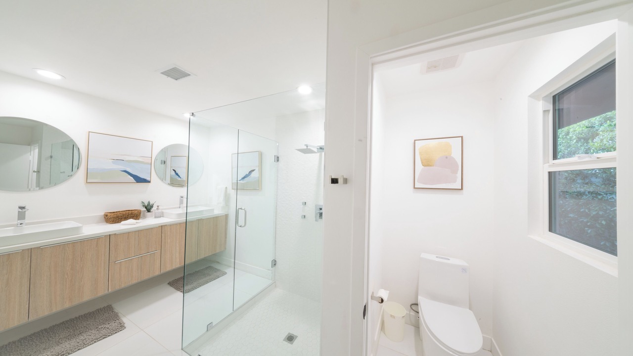 Photo of Bathroom in Uptown Design District