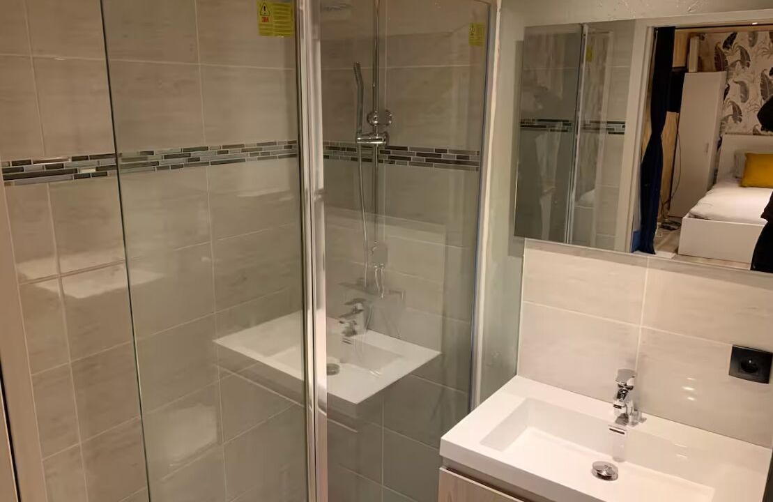Photo of Bathroom in Floirac