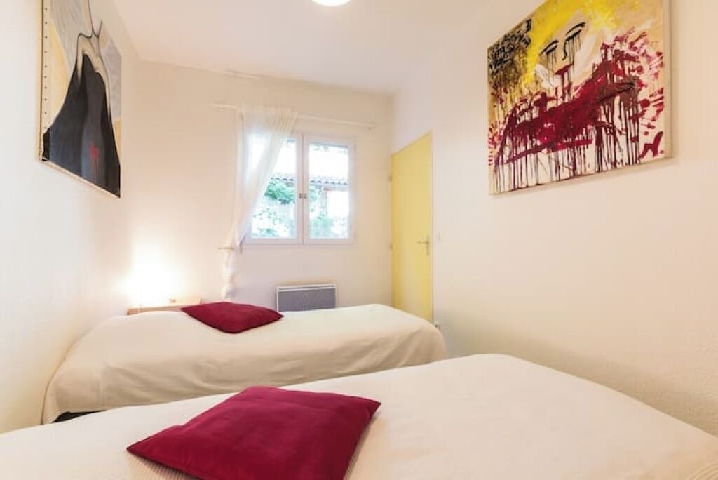 Photo of Bedroom in Secteur 2