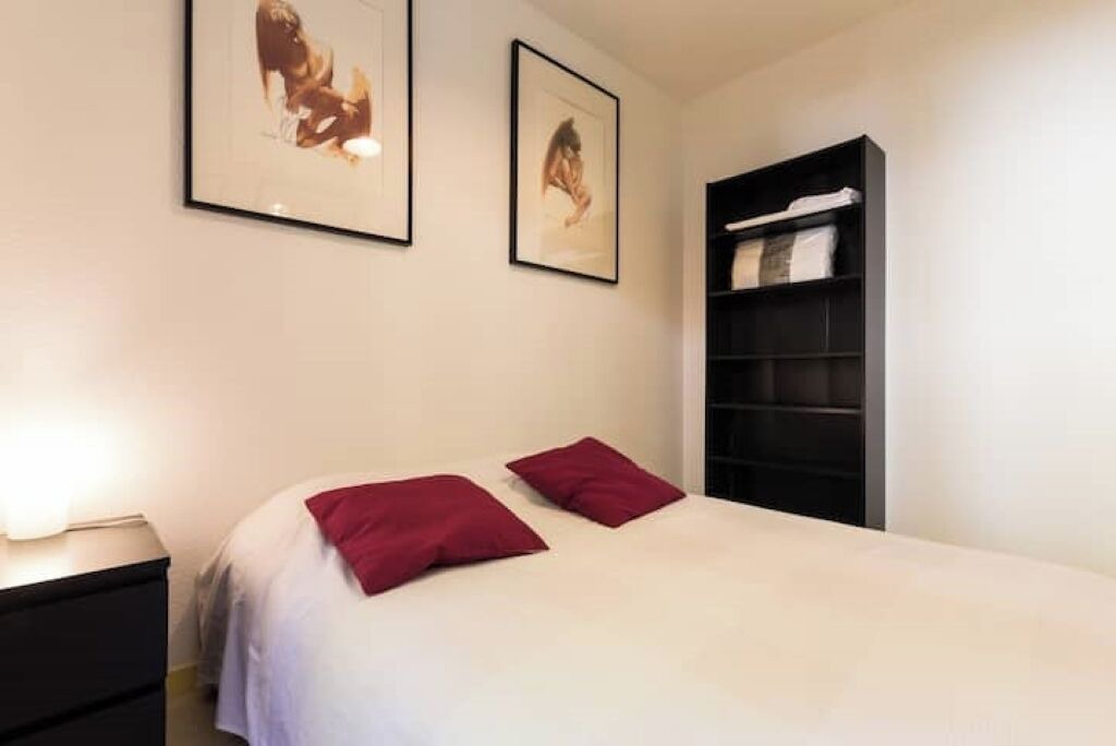 Photo of Bedroom in Secteur 2