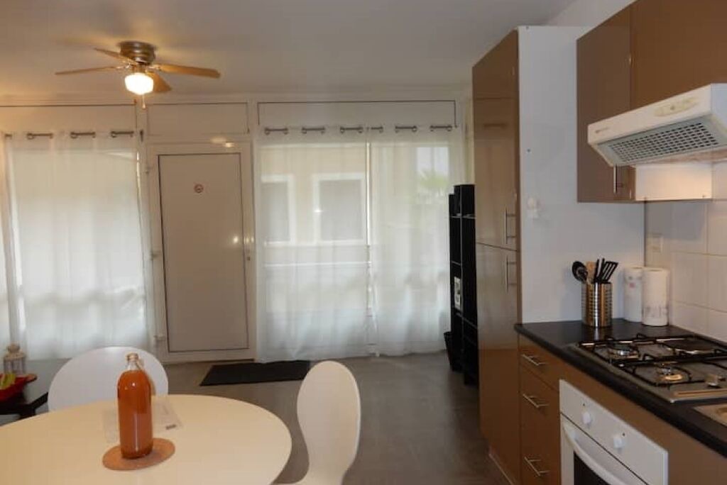 Photo of Kitchen in Secteur 2