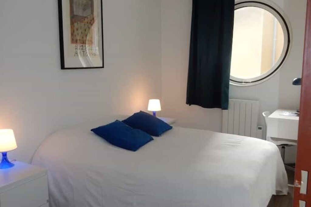 Photo of Bedroom in Secteur 2