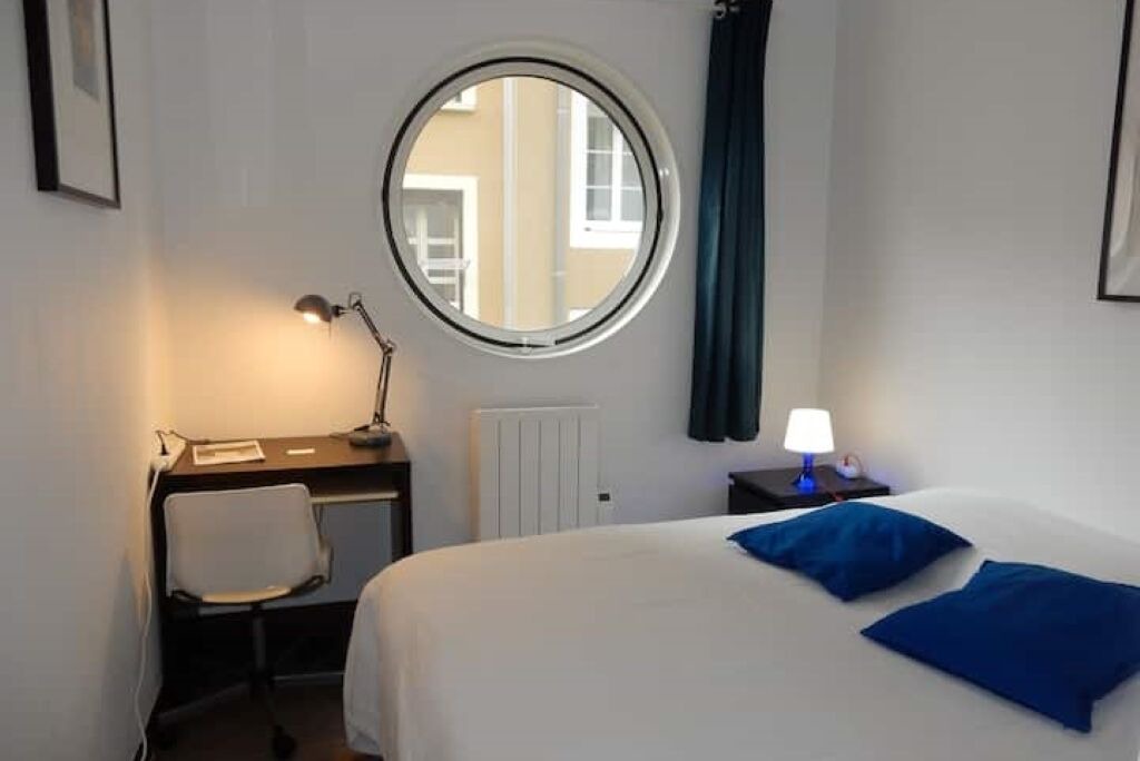 Photo of Bedroom in Secteur 2
