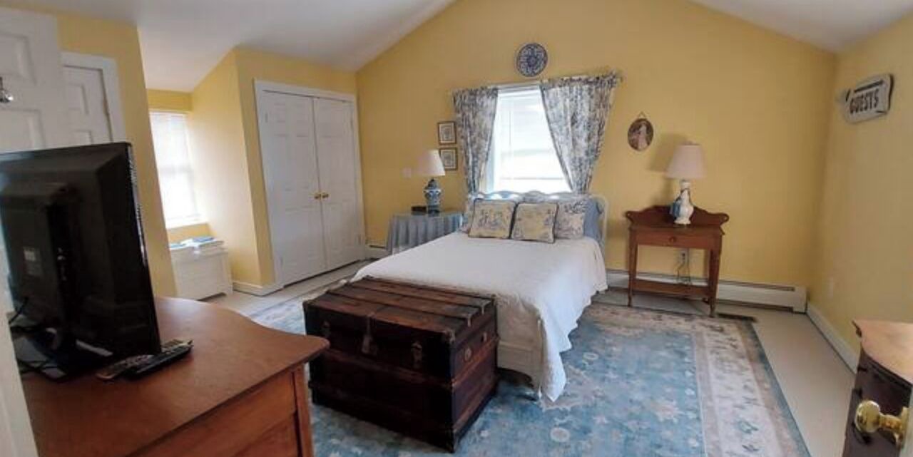 Photo of Bedroom in Town of Ledyard