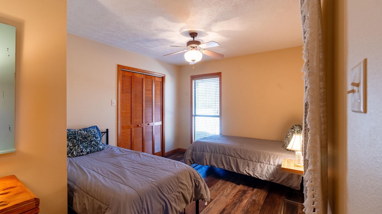 Photo of Bedroom in Pangburn