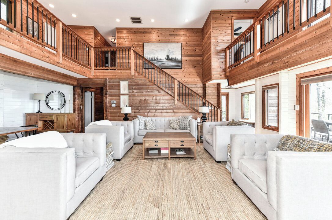Photo of Bedroom in Bluemont