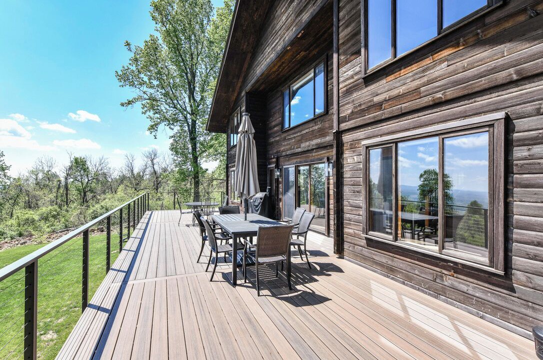 Photo of Outdoor in Bluemont