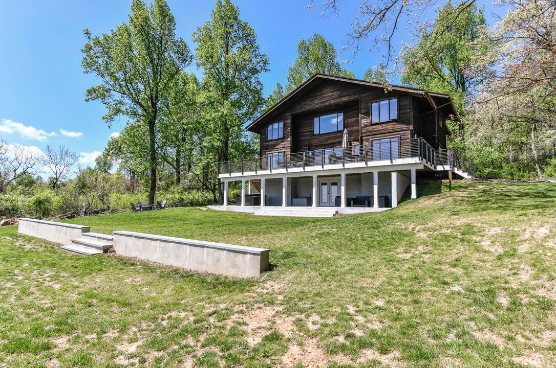 Photo of Outdoor in Bluemont