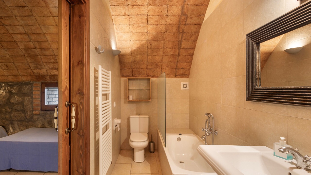 Photo of Bathroom in Olvan