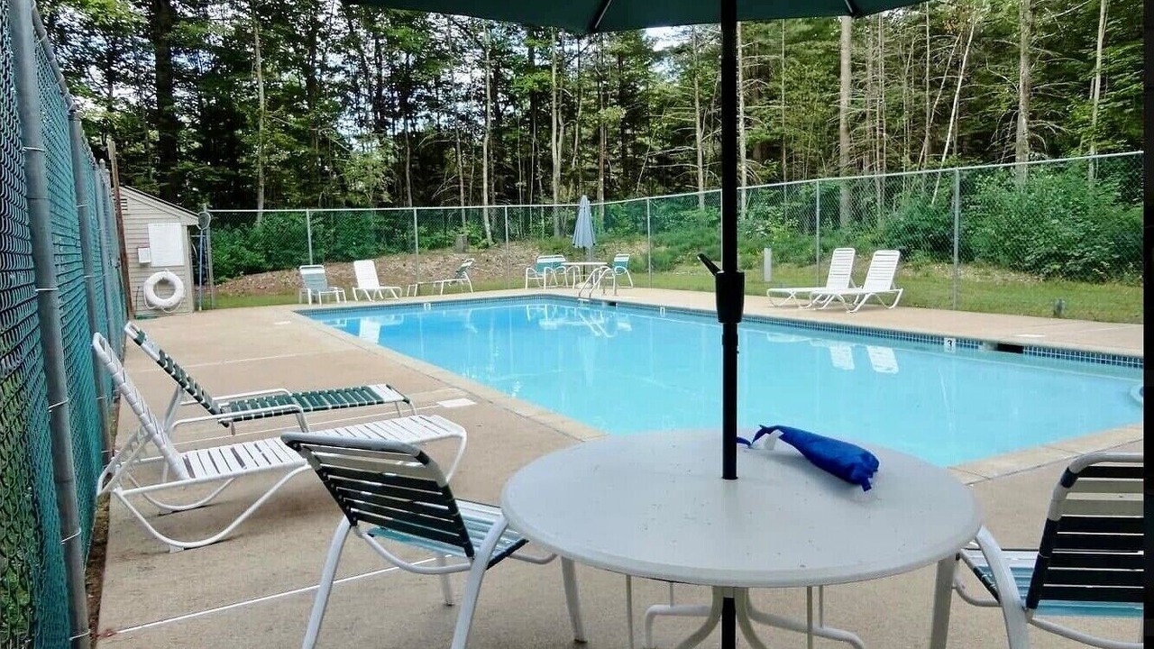 Photo of Outdoor in Center Conway