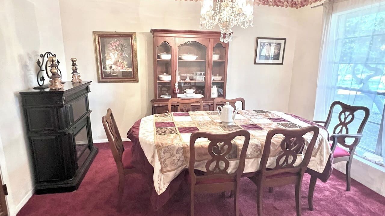 Photo of Livingroom in Alvin