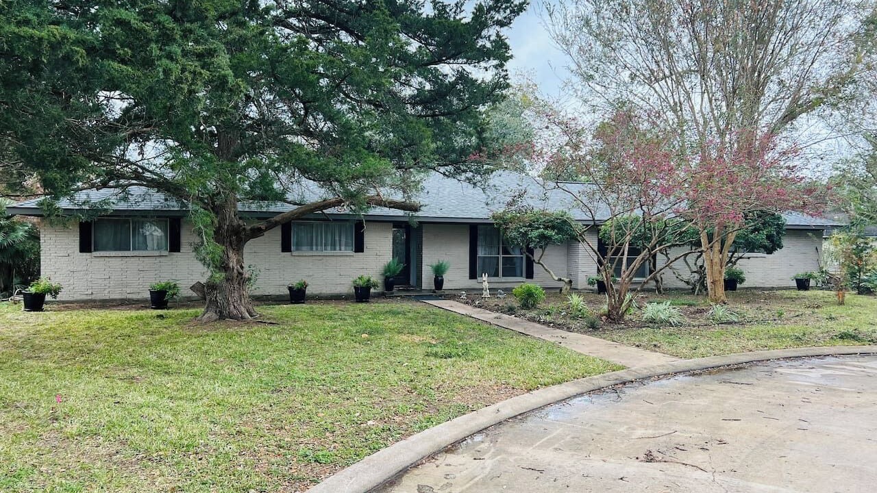 Photo of Outdoor in Alvin