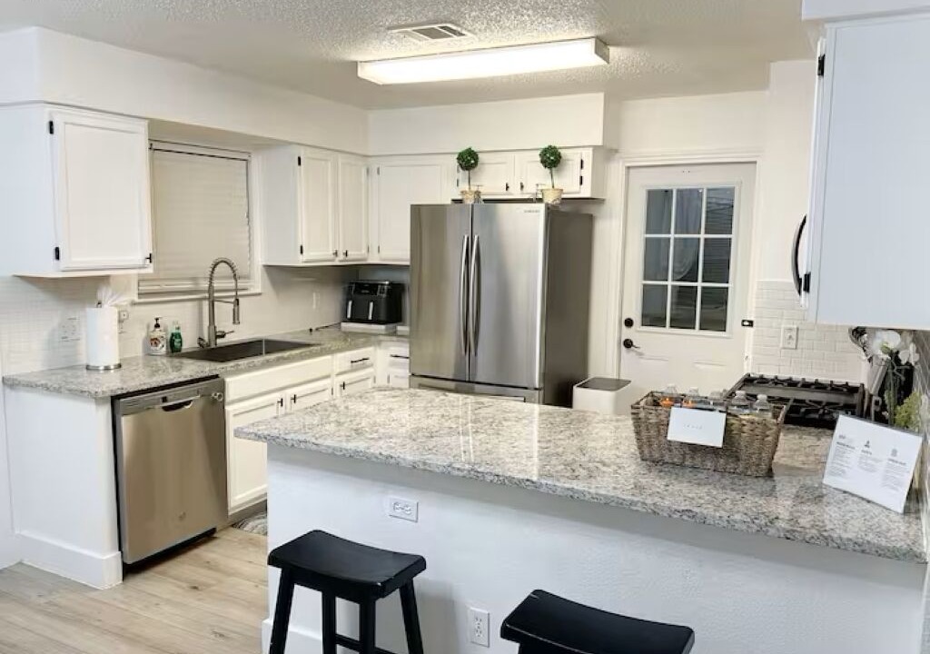 Photo of Kitchen in Greenslopes At Lake Creek