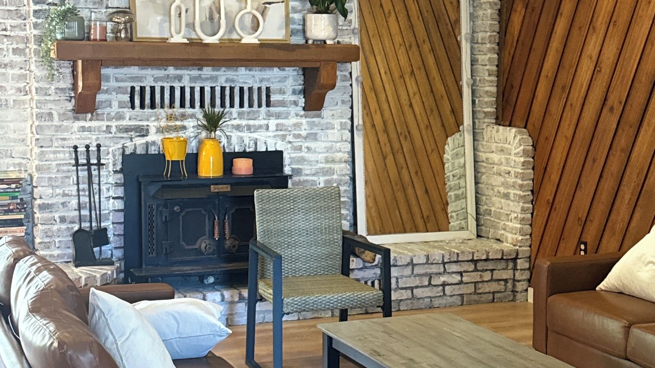 Photo of Livingroom in Longview