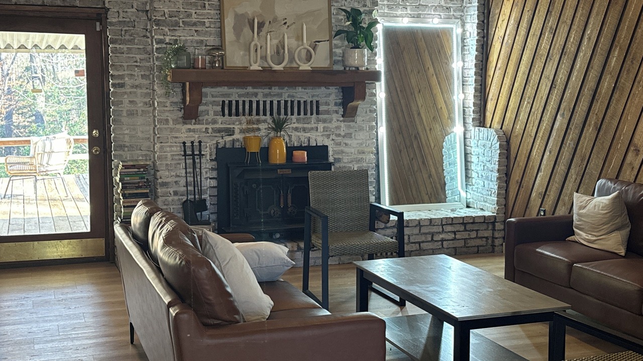 Photo of Livingroom in Longview