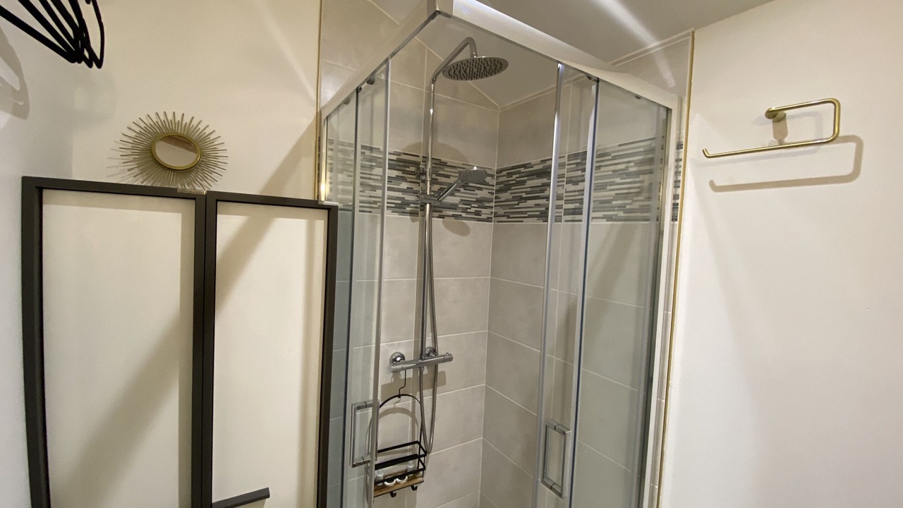 Photo of Bathroom in Chartres-de-Bretagne