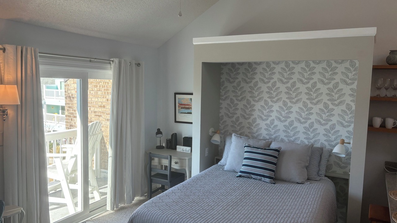 Photo of Bedroom in Emerald Isle