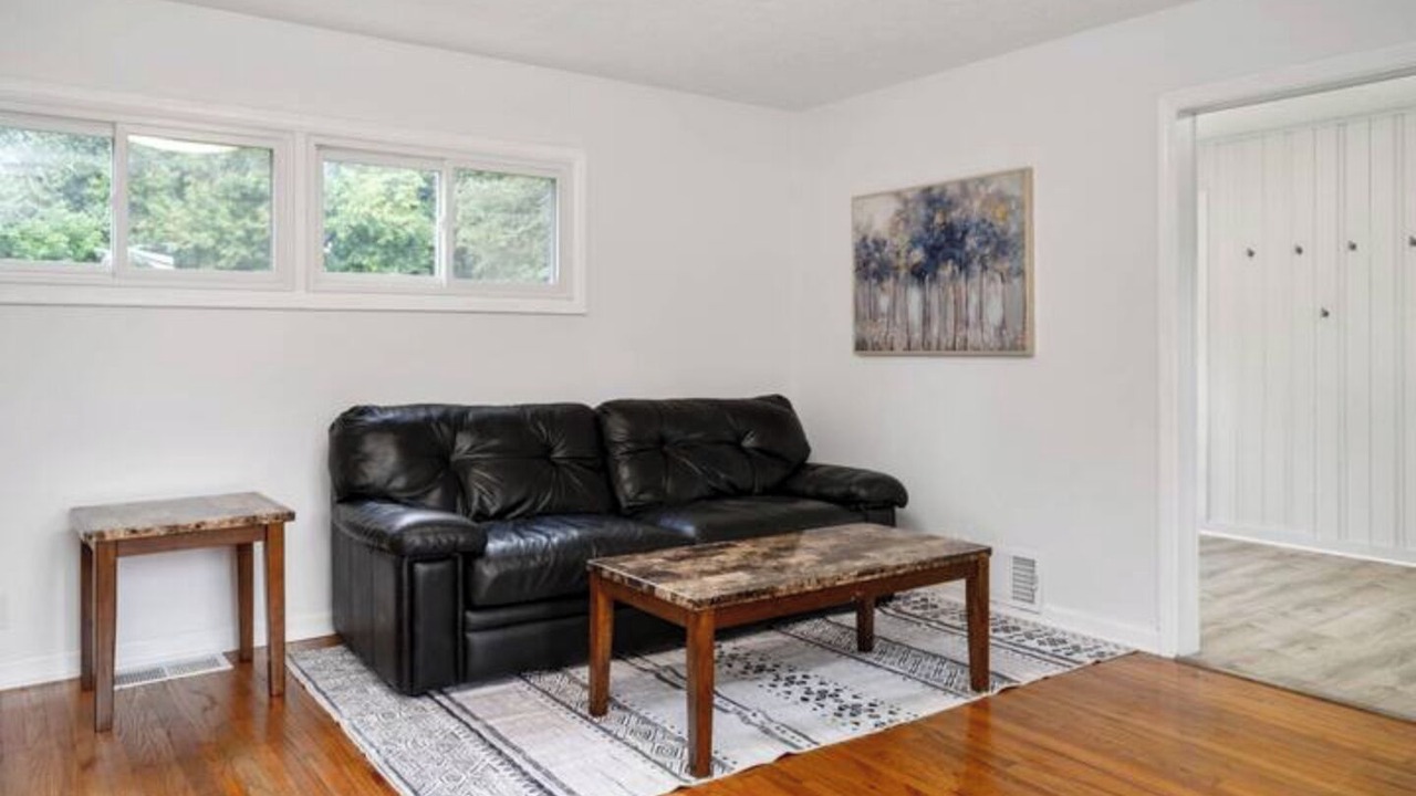 Photo of Livingroom in Perinton