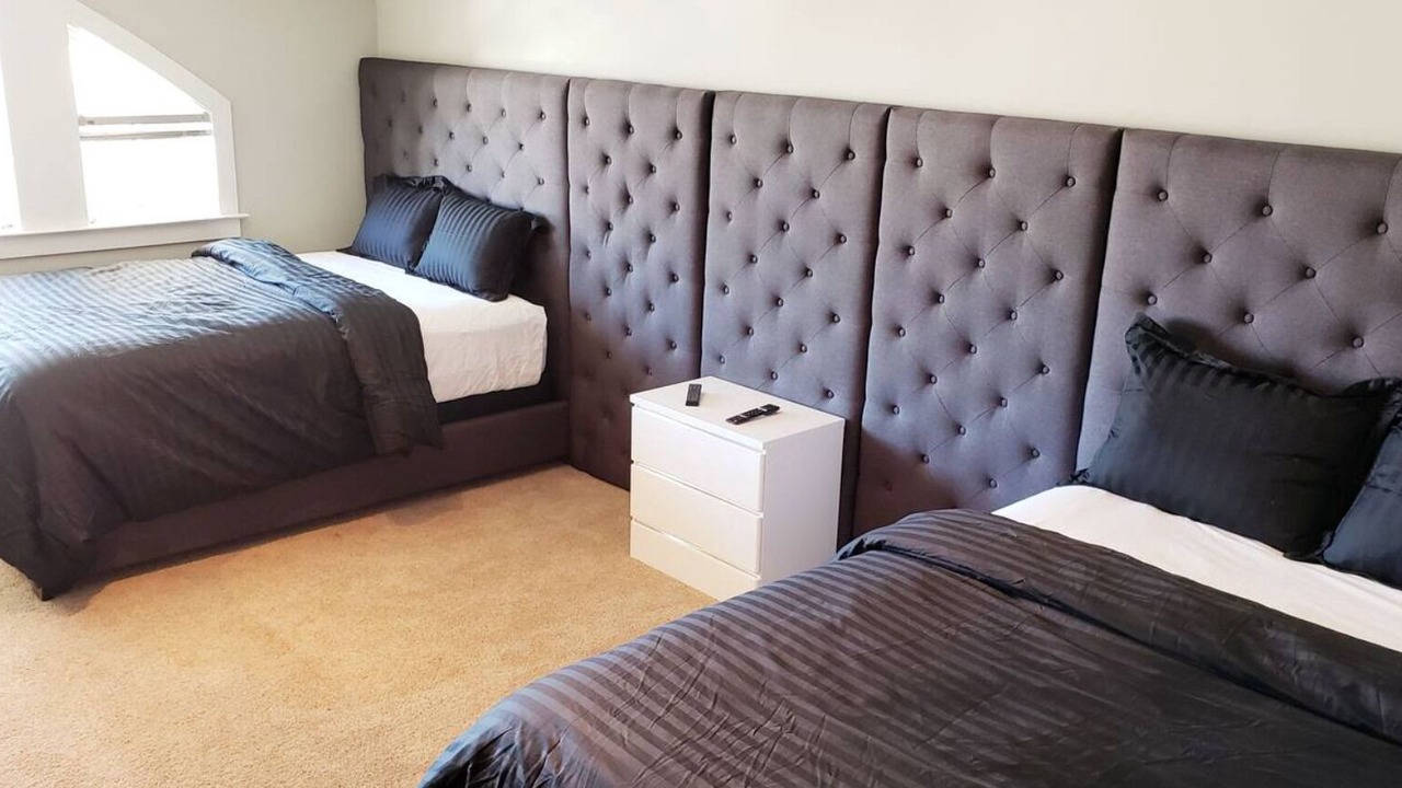 Photo of Bedroom in Loring Heights