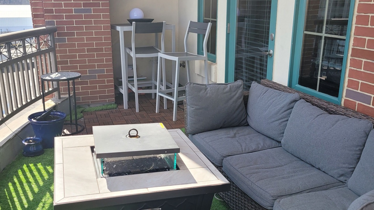 Photo of Outdoor in Loring Heights