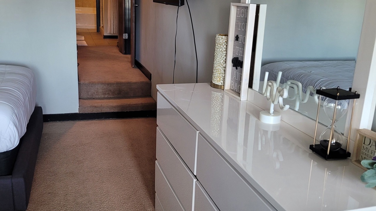 Photo of Bedroom in Loring Heights
