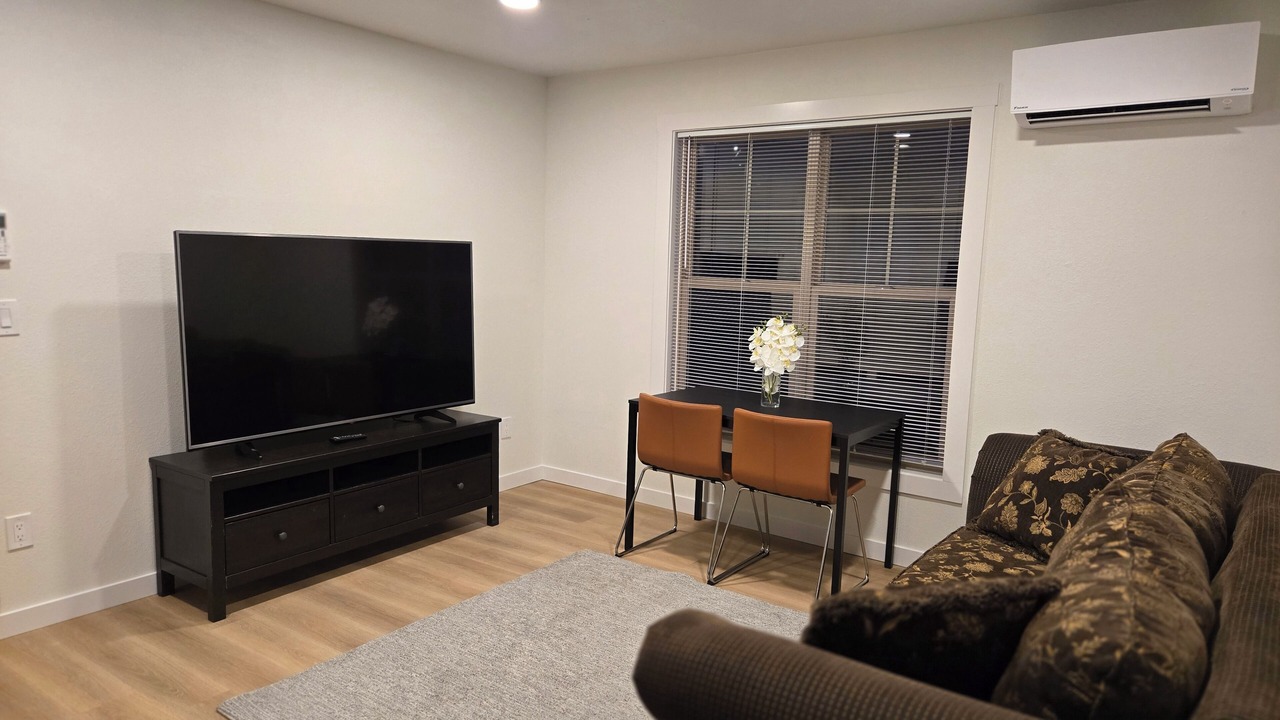 Photo of Livingroom in Carver