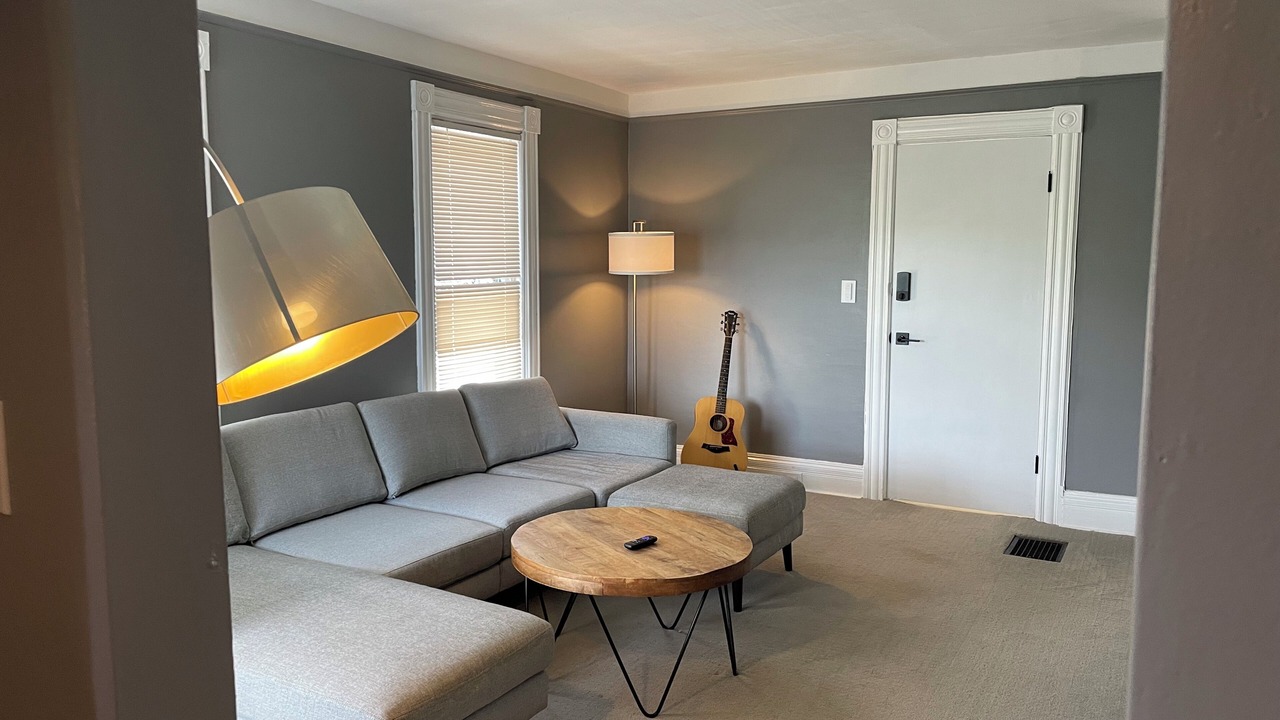 Photo of Livingroom in Corning