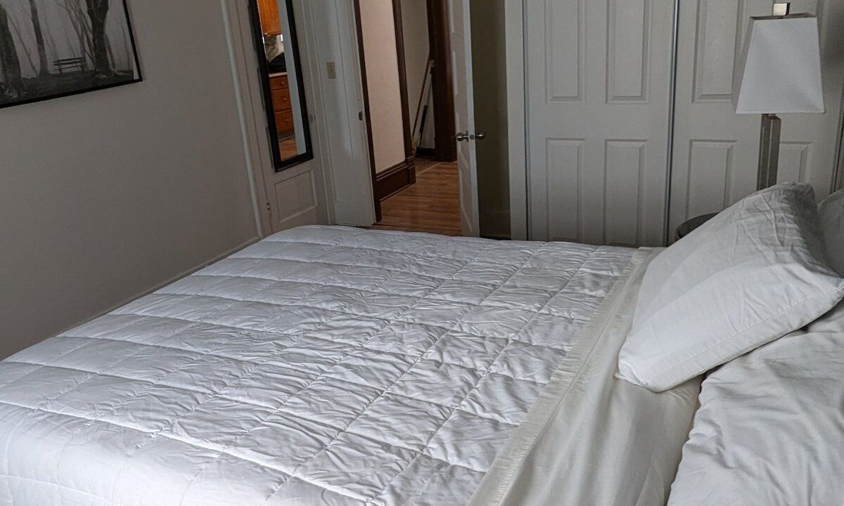 Photo of Bedroom in Decorah
