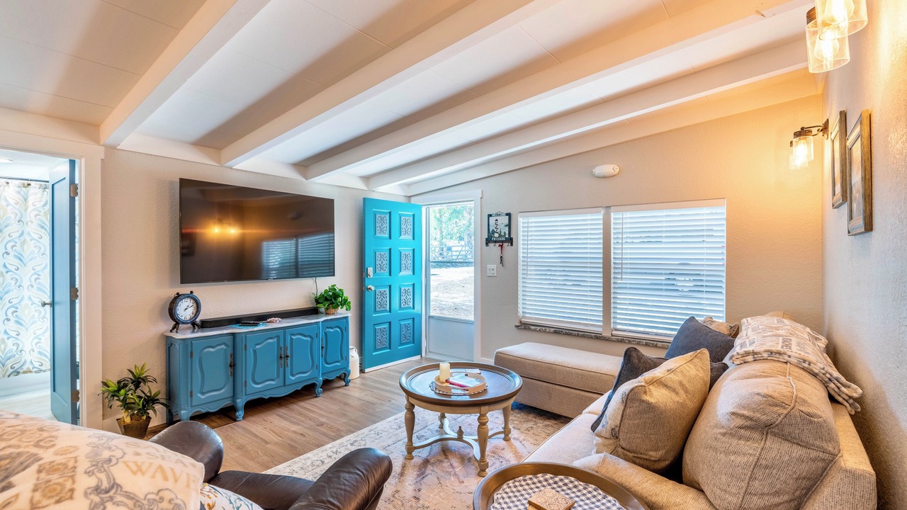 Photo of Livingroom in Sebastian