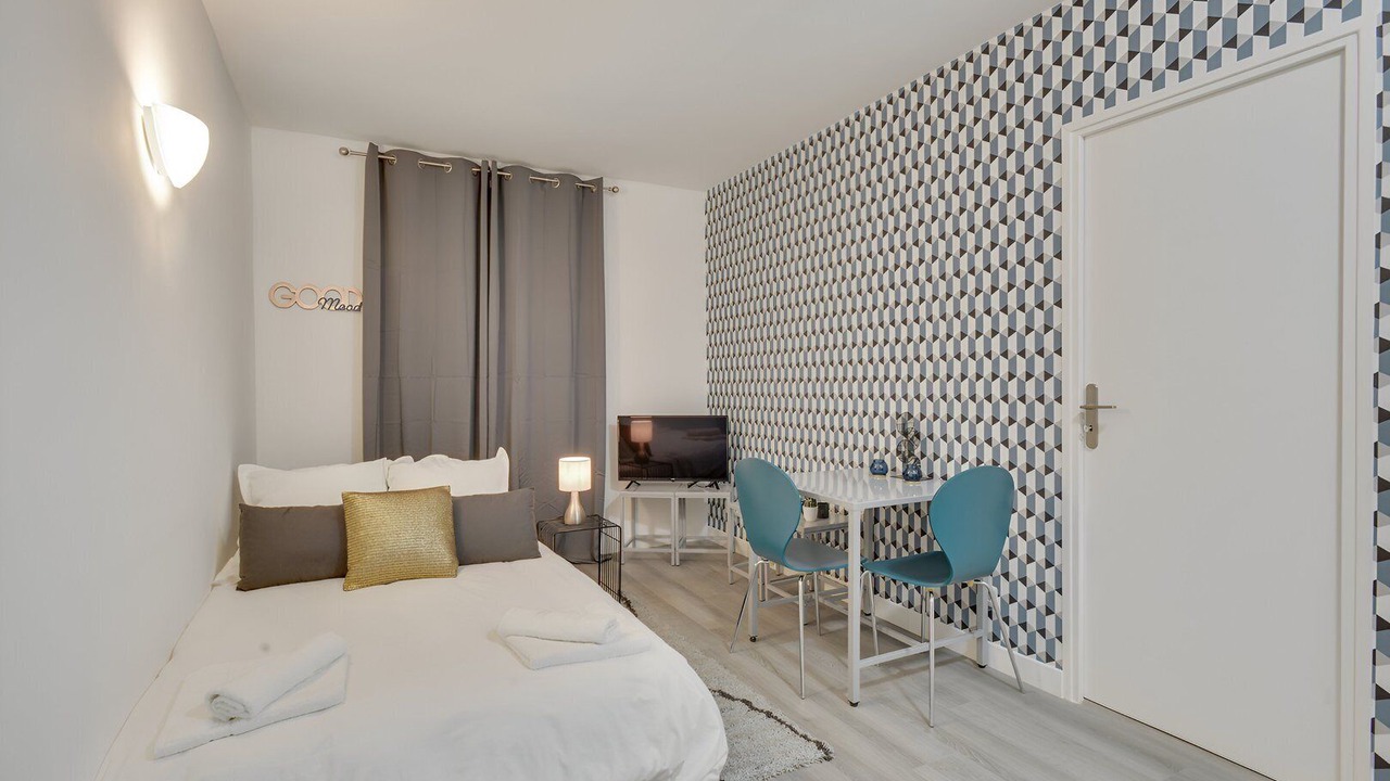 Photo of Bedroom in Bagnolet