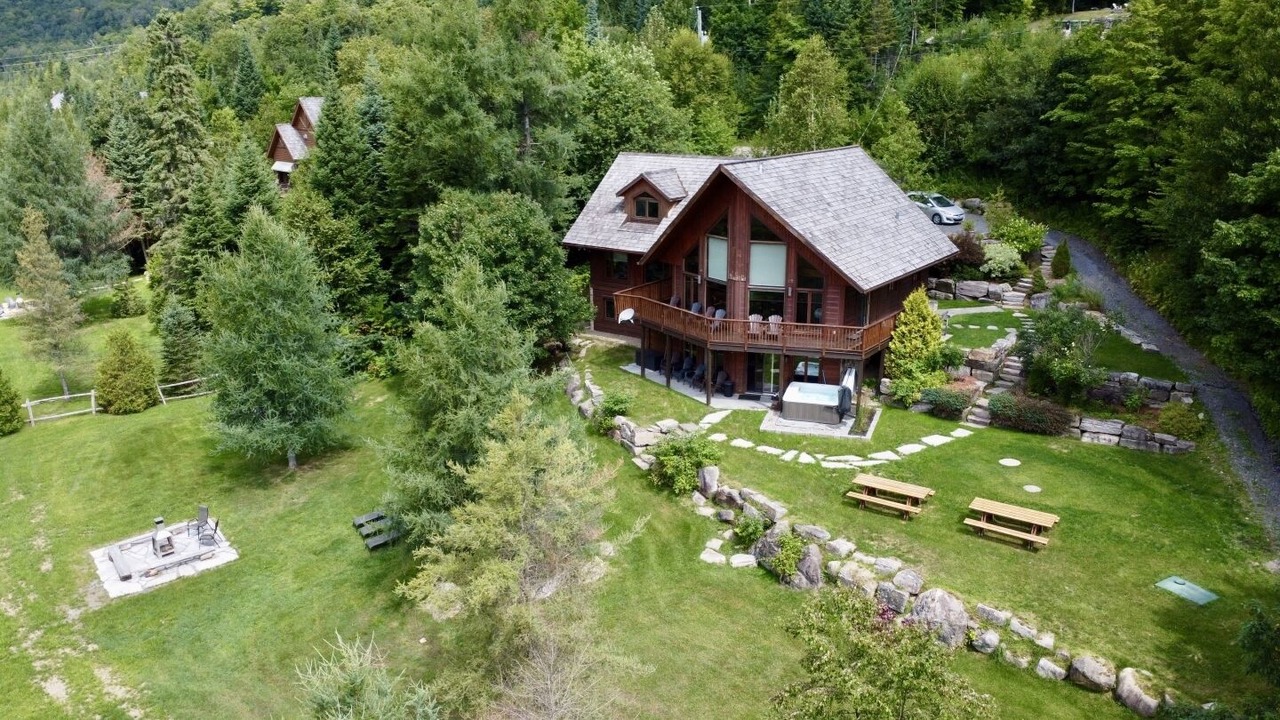 Photo of Outdoor in Saint-Faustin-Lac-Carre