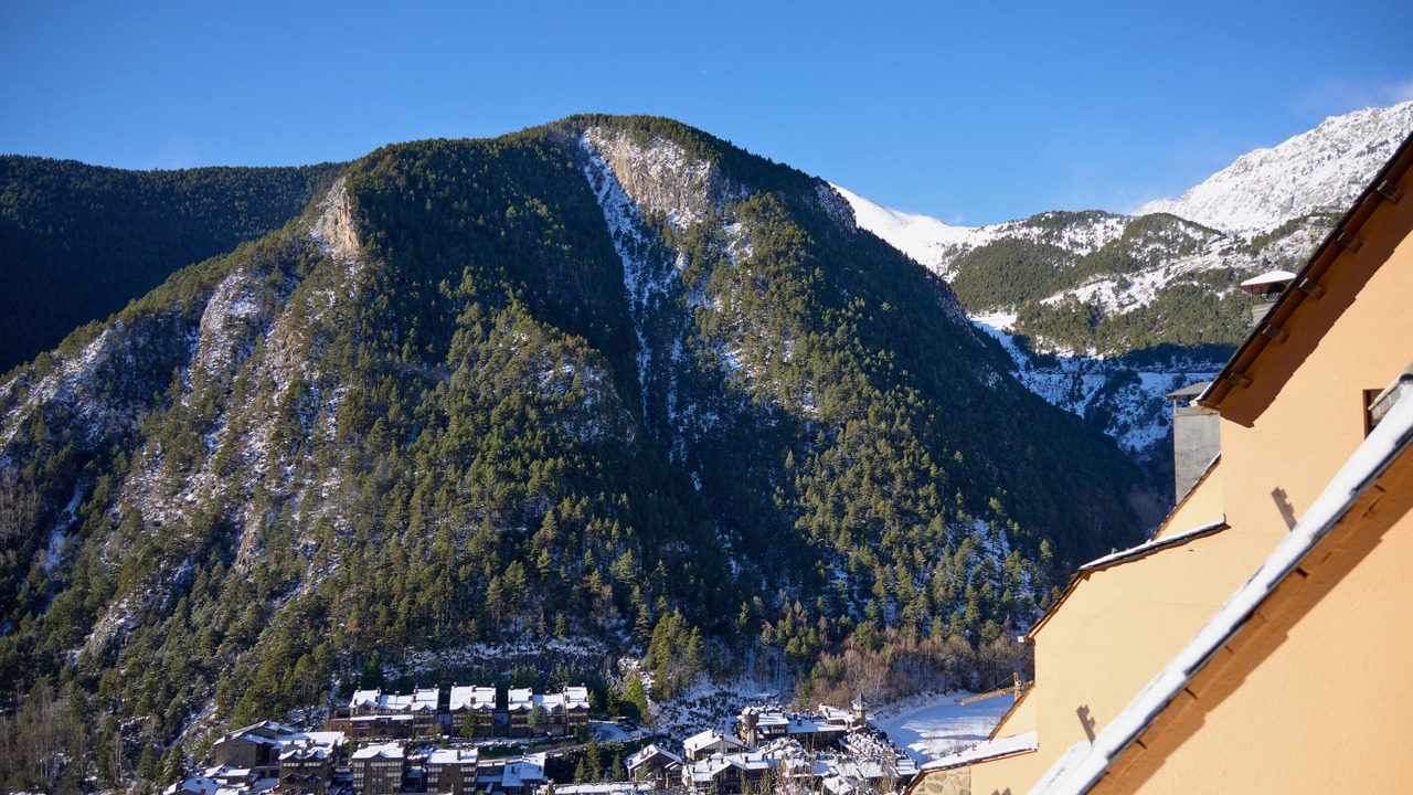 Photo of Others in Arinsal