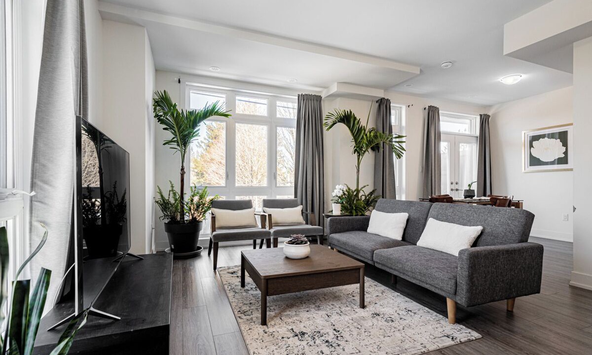 Photo of Livingroom in Richmond Hill