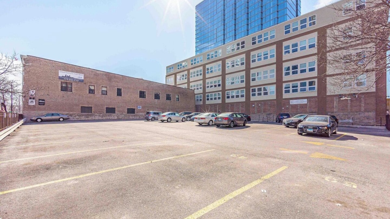 Photo of Outdoor in Prairie District