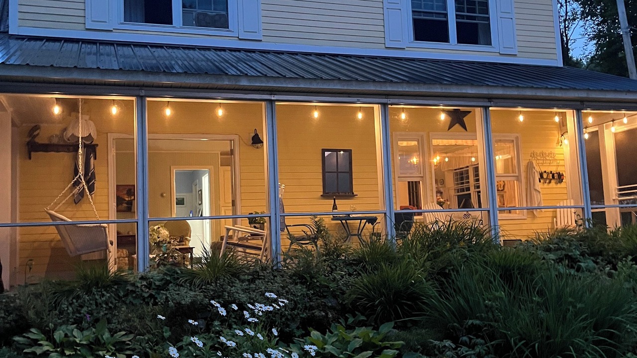 Photo of Outdoor in Glover