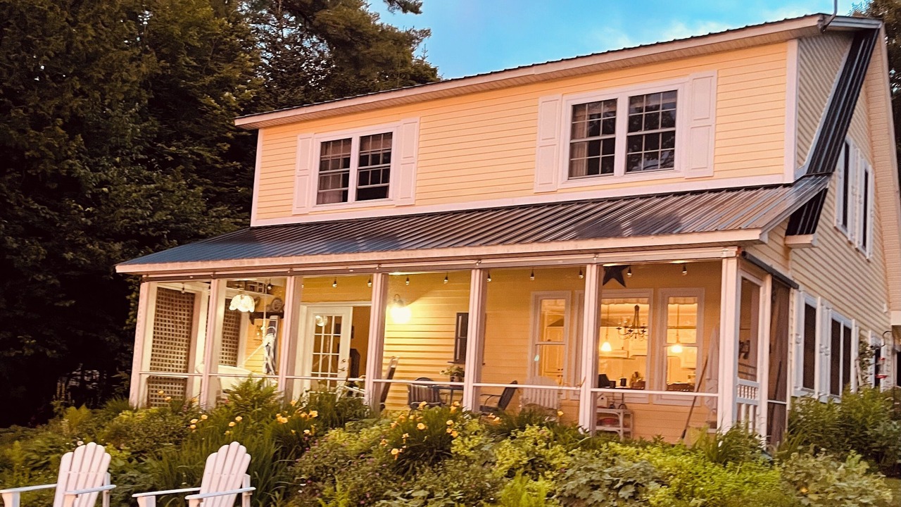 Photo of Outdoor in Glover