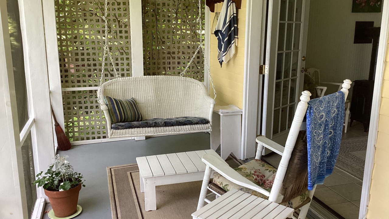 Photo of Patio Balcony in Glover